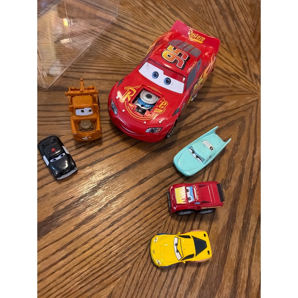 Disney Pixar Cars Toy Lot Lightning McQueen Mater Sheriff 6 Piece Vehicle Set